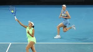 豪门悲喜夜：维拉2-1绝杀阿森纳 曼城3-0落后枪手2分 切尔西3轮不胜